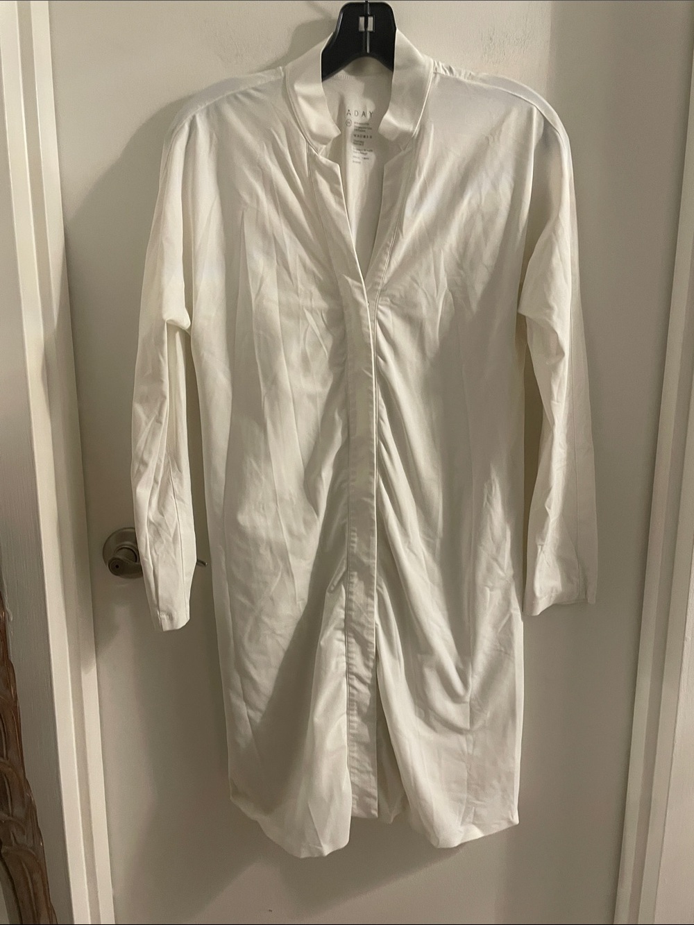A DAY XS something borrowed white Side pockets snap closure shirt dress